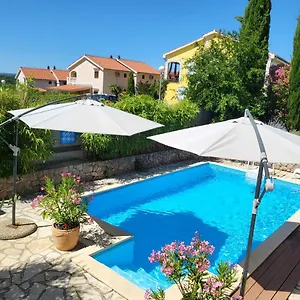 Apartman Grgic, Njivice